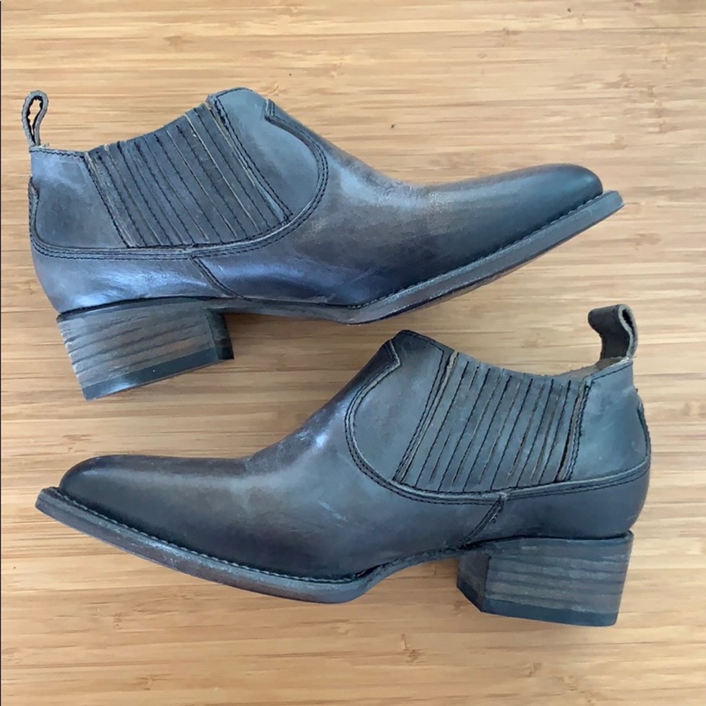 Freebird by Steven -Opal- booties *new!